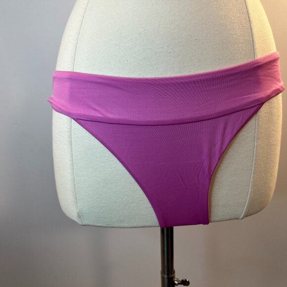 Patagonia Women's Pink Nanogrip Nireta Bikini Bottom - Size Medium - NWT $69 - Picture 2 of 3